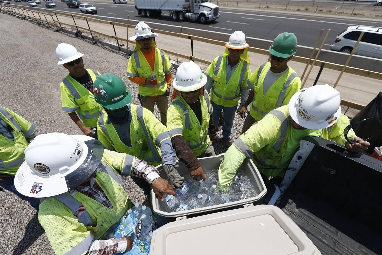 #1 Jobsite Ice Delivery Houston TX | Bagged Ice Supplier